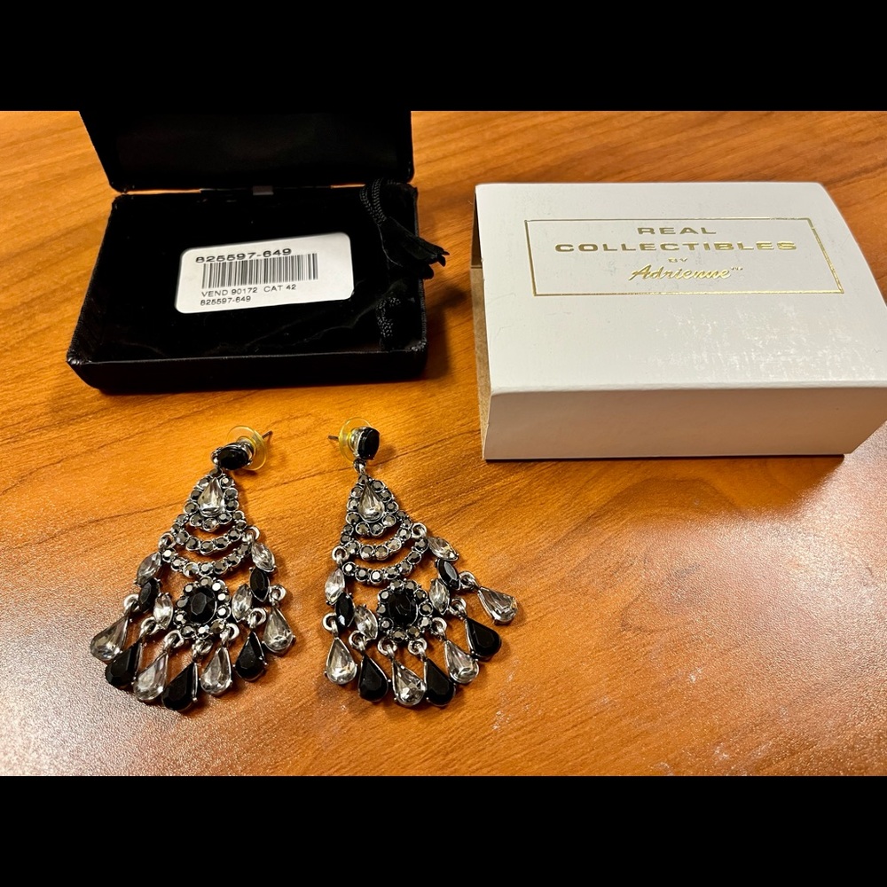 Gorgeous Black Onyx and Faceted Pewter Crystals. Dangling Earrings.
